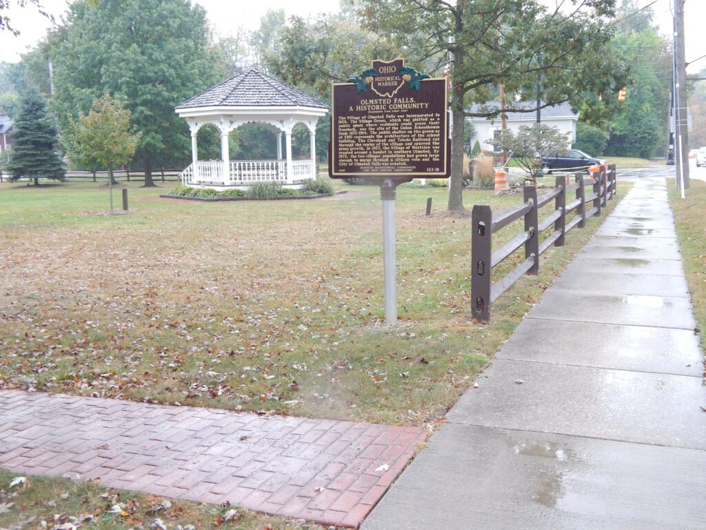 123-18 Olmsted Falls A Historic Community 00