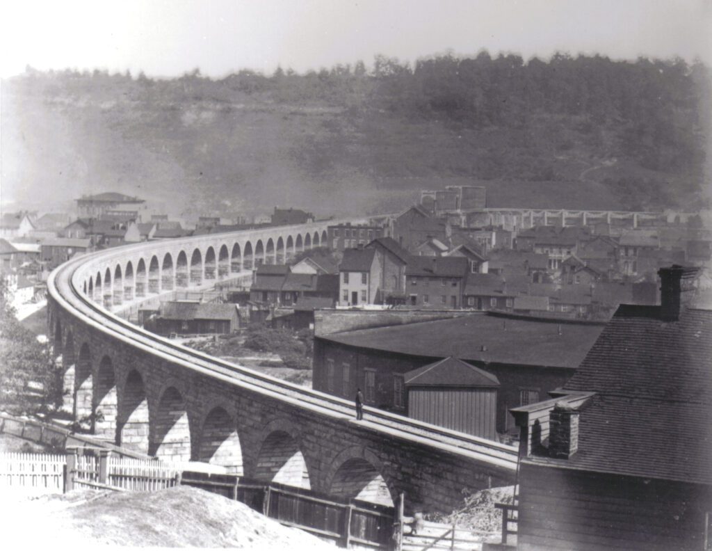 14-7 The Great Stone Viaduct 00