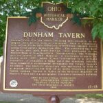 17-18 Dunham Tavern 02
