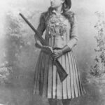 2-19 Annie Oakley 1860-1926  01