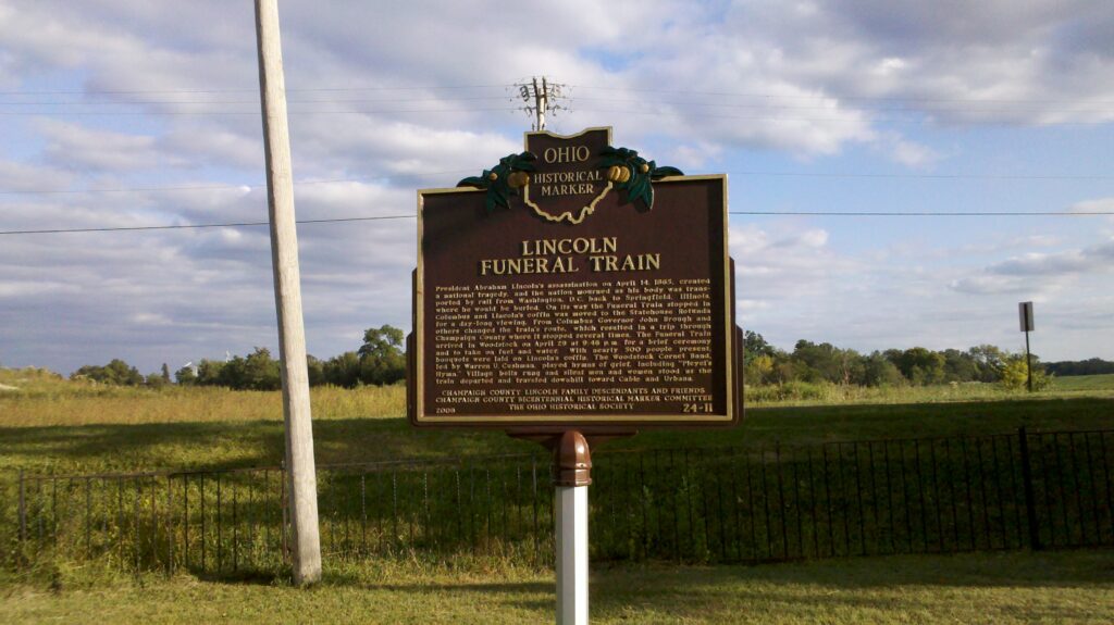 24-11 Lincoln Funeral Train Woodstock 00