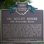25-43 Uri Seeley House 04