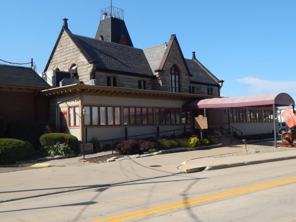 43-18 Berea Union Depot 00