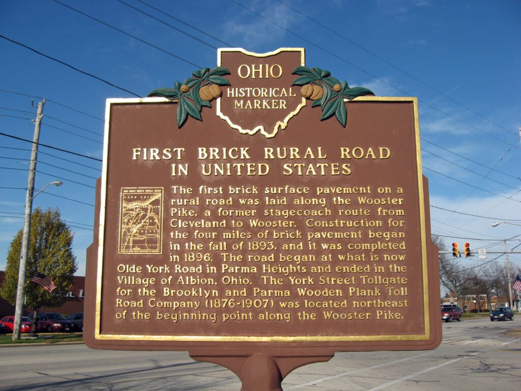 49-18 First Brick Rural Road in US 00