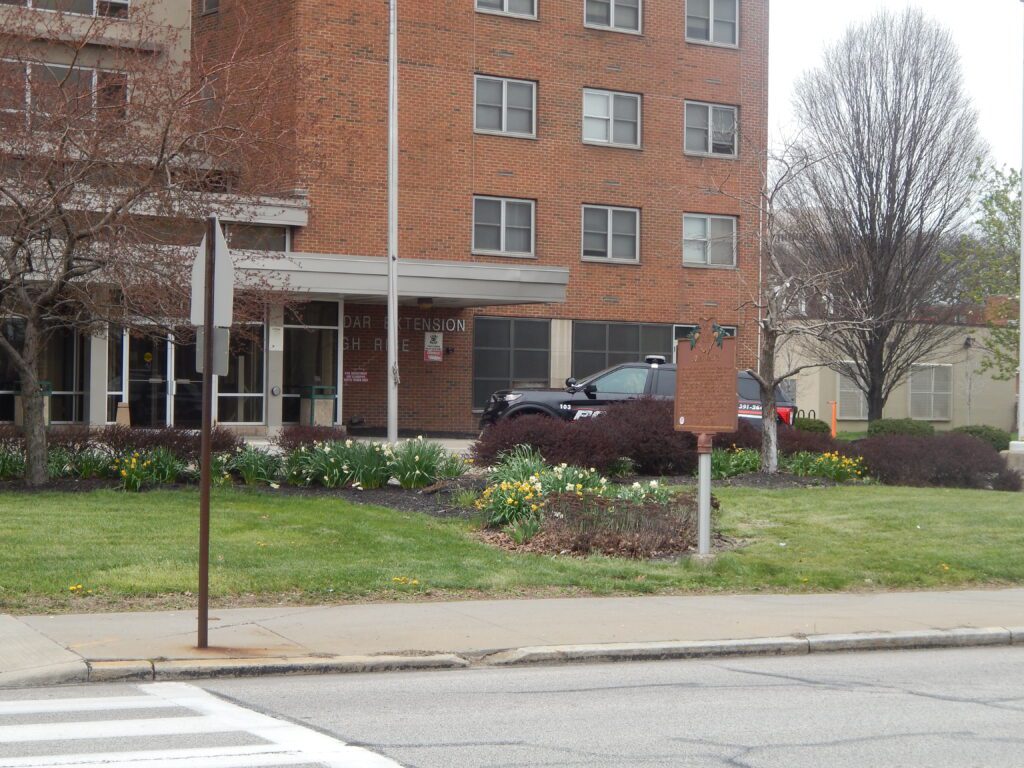 58-18 John Malvin 00