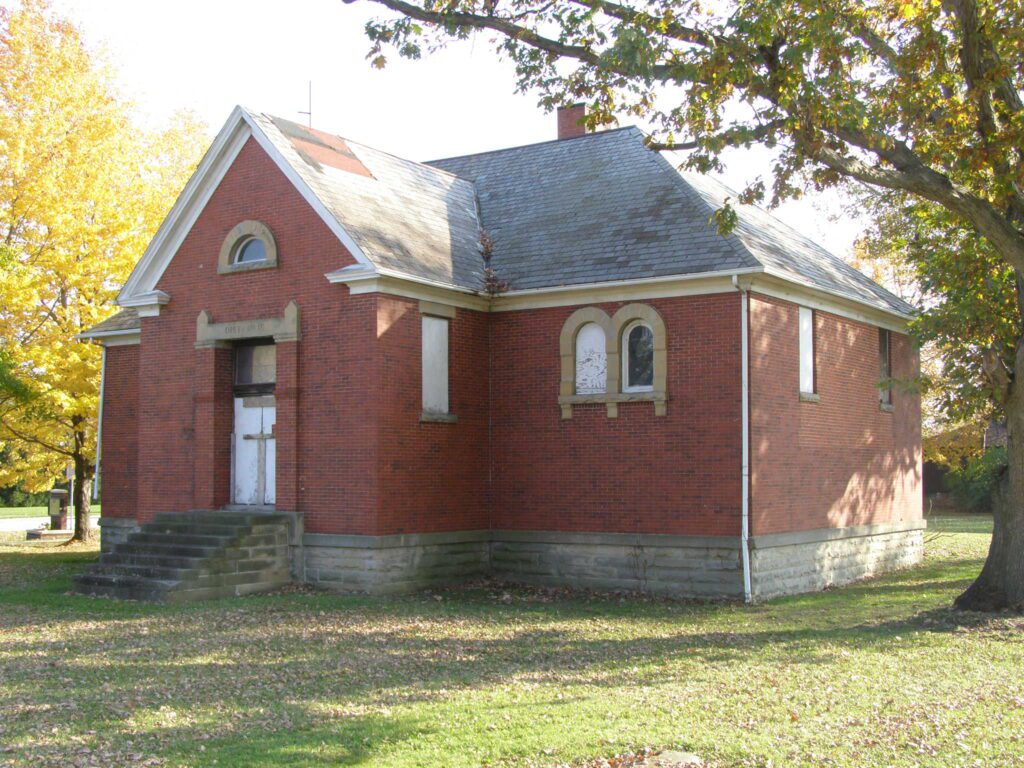6-18 Old District 10 Schoolhouse 00