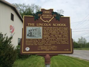 6-36 The Lincoln School 00