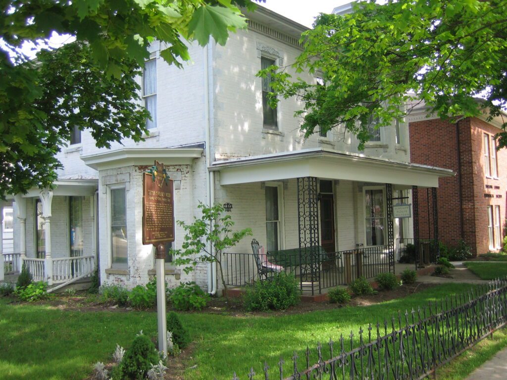 6-37 Tessa Sweazy Webb-Founder of Ohio Poetry Day 00