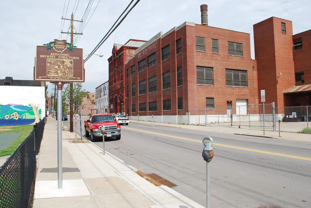 72-31 Cincinnati Breweries 00