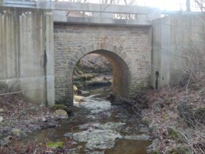 8-12 Old Enon Road Stone Arch Culvert 00
