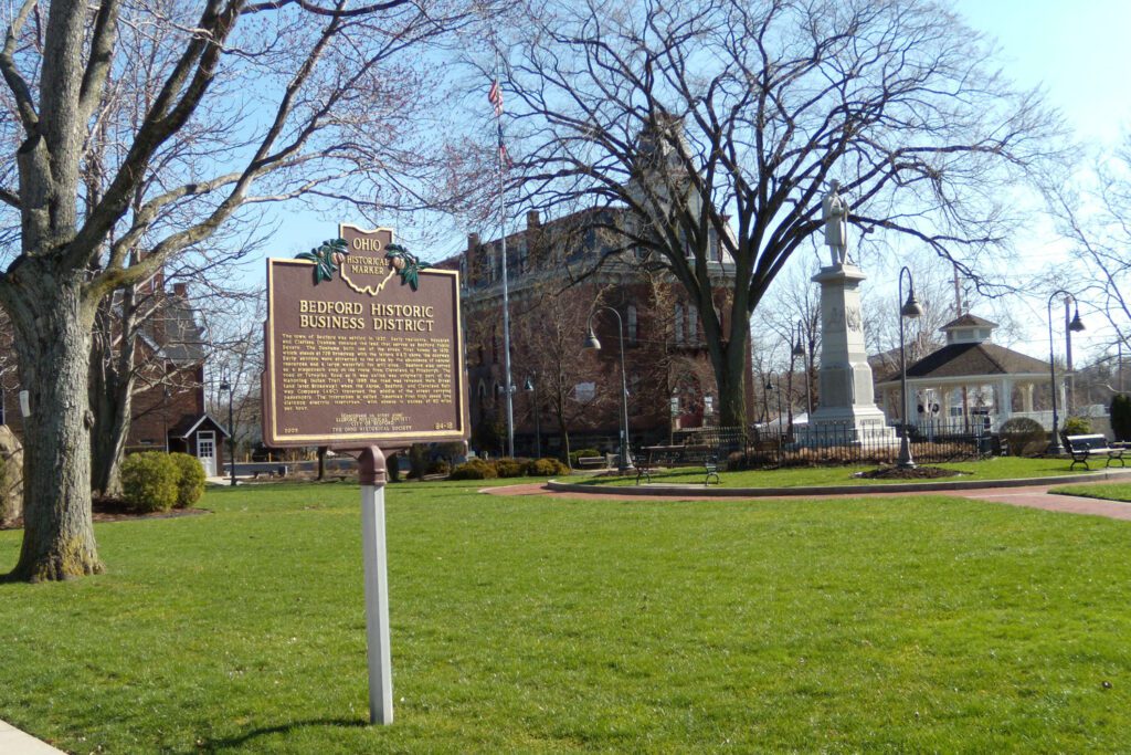 84-18 Bedford Historic Business District 00