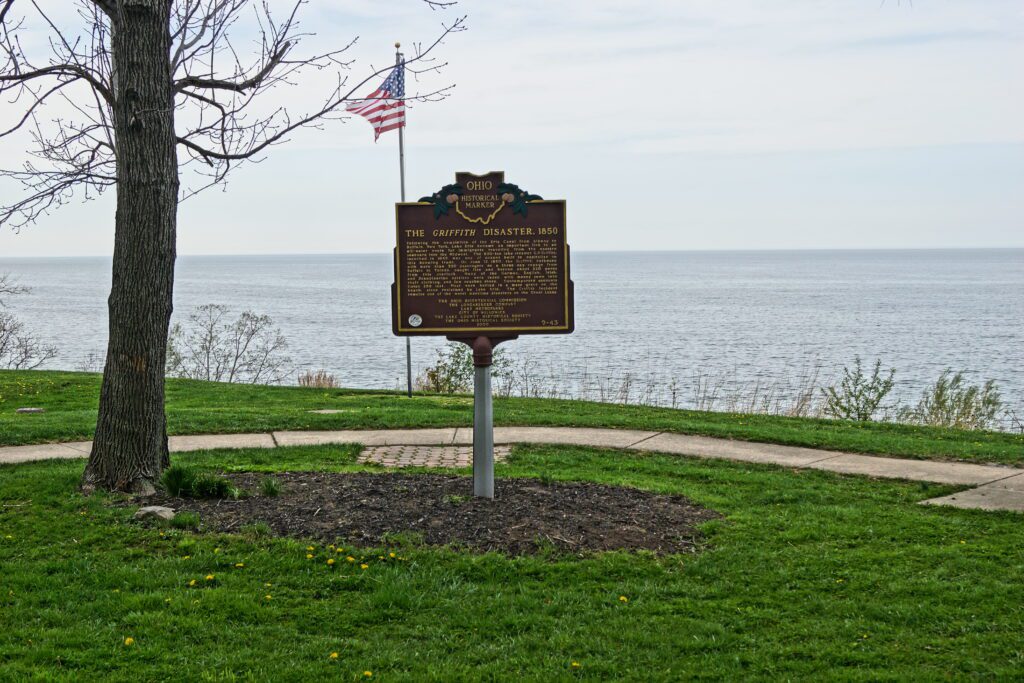 9-43 The Griffith Disaster 00