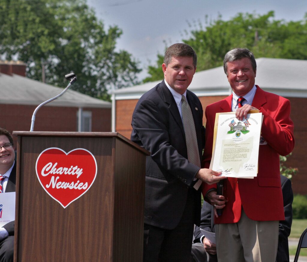 95-25 The Charity Newsies 00