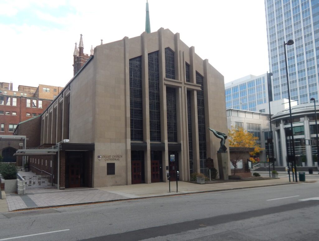 95-31 Christ Church Cathedral 00