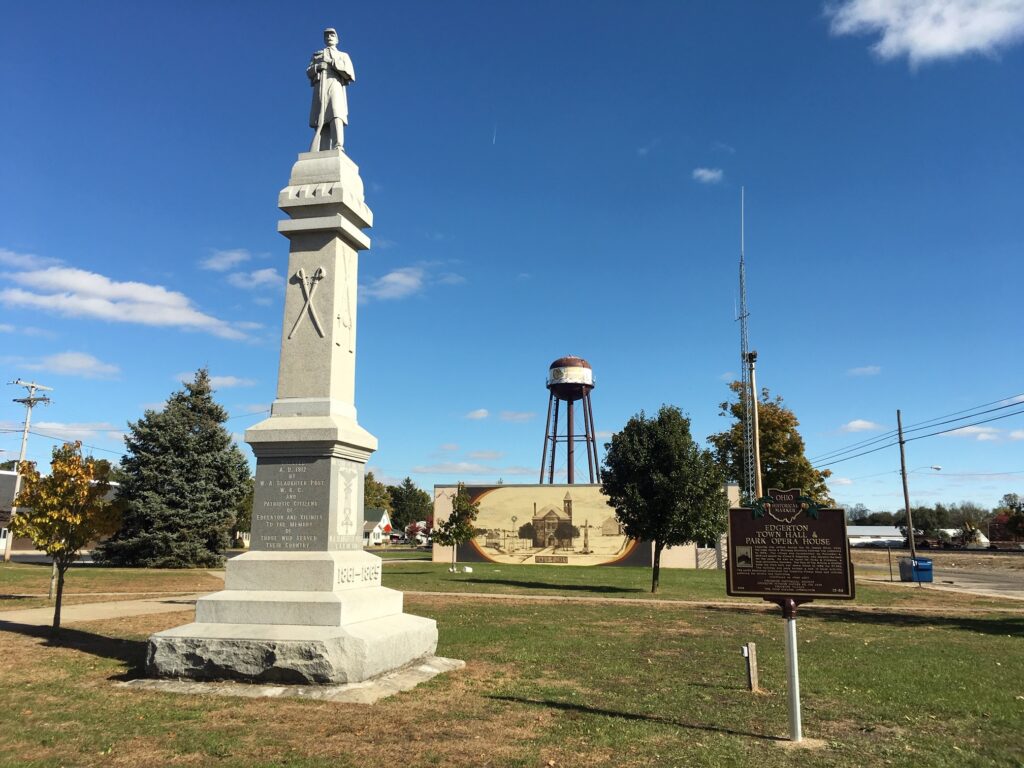 10-86 Edgerton Town Hall and Park Opera House 00