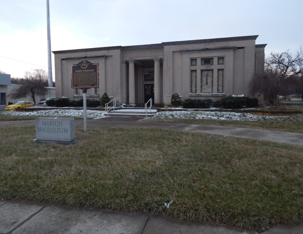 11-51 Marion Mausoleum 00