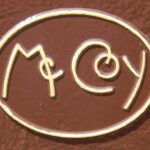 19-60 Nelson McCoy Pottery Company 1910-1990 01