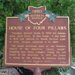 2-48 House of Four Pillars 02