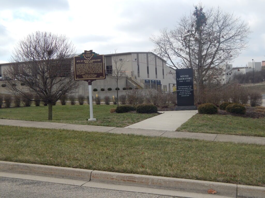 26-57 Site of Mound Laboratory 1946-2003 00