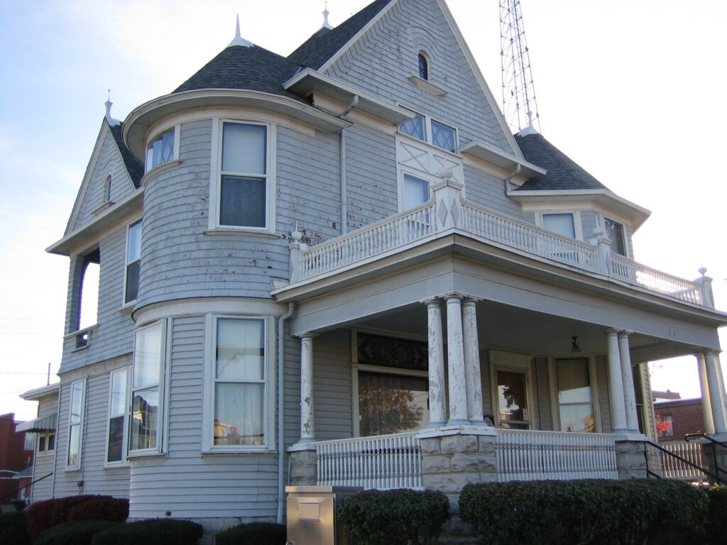 3-54 The Riley Home 06