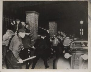32-77 1936 Akron Rubber Strike 00