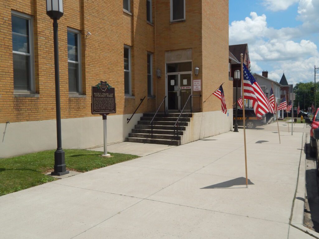 4-82 Maude C Collins - Law Enforcement Pioneer 00