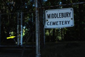 41-77 Middlebury Cemetery 00