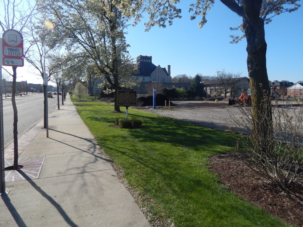 46-77 Akron Community Service Center and Urban League 00