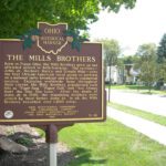 5-46 The Mills Brothers 03