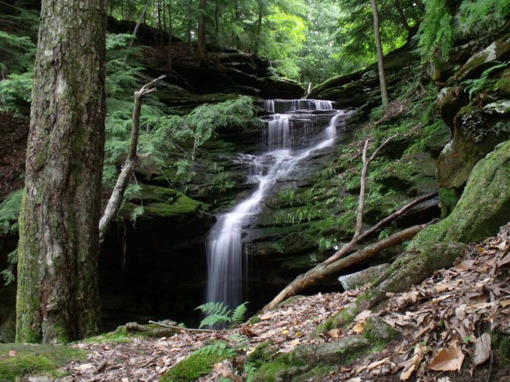 5-70 Hemlock Falls 01